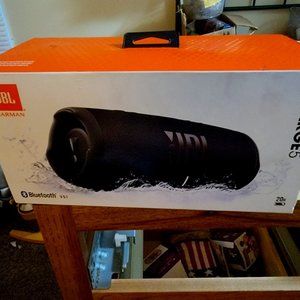 BLUETOOTH CHARGER